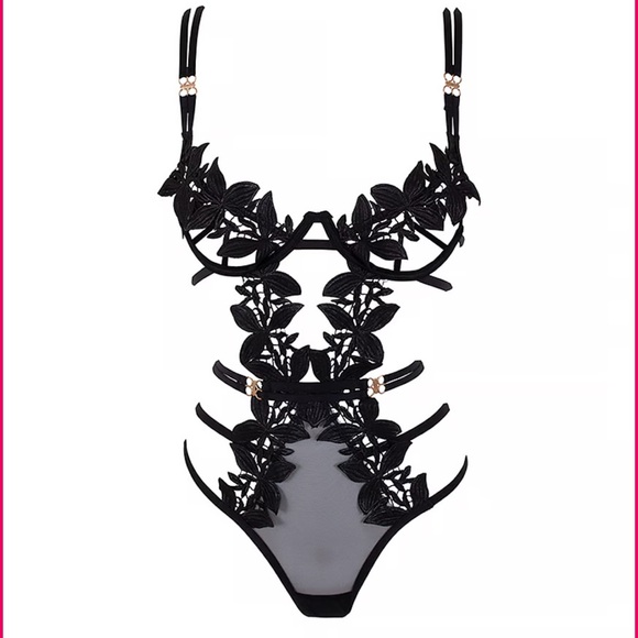 NWT BLUEBELLA
Ophelia Wired Bodysuit - Picture 4 of 4